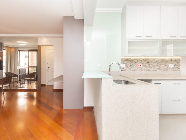 Foto do Apartamento - Apartamento para venda e locação em Vila Mariana com 3 quartos, sendo 1 suíte , 116m² | Lares e Andares Imóveis