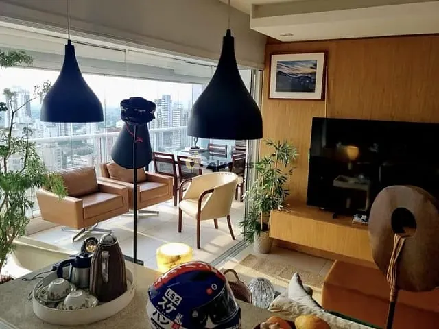 Apartamento 2 quartos e 2 banheiros, à venda ou para alugar, no bairro Pinheiros em São Paulo