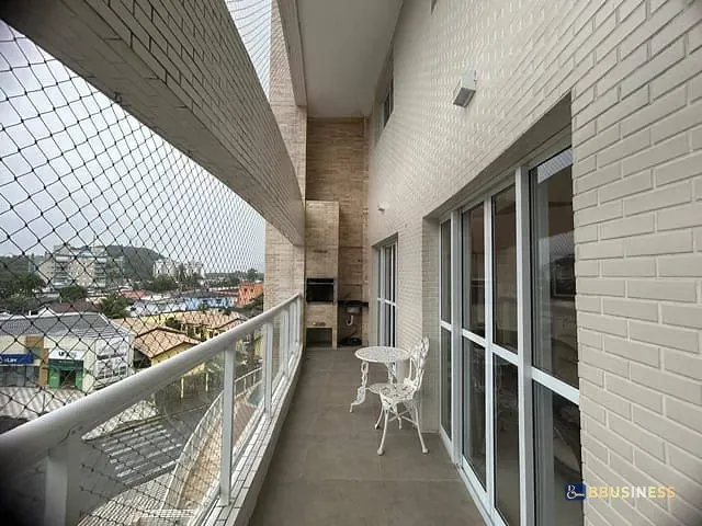 Apartamento 4 quartos e 3 banheiros, à venda ou para alugar, no bairro Centro em Bertioga