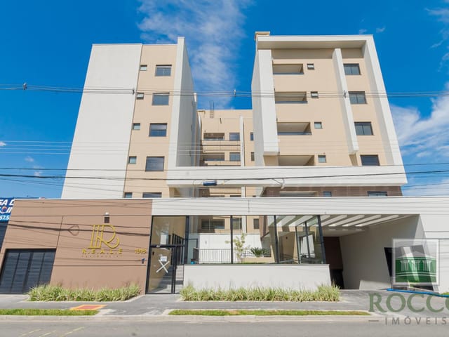 Apartamento 2 quartos e 2 banheiros, à venda, no bairro Hauer em Curitiba