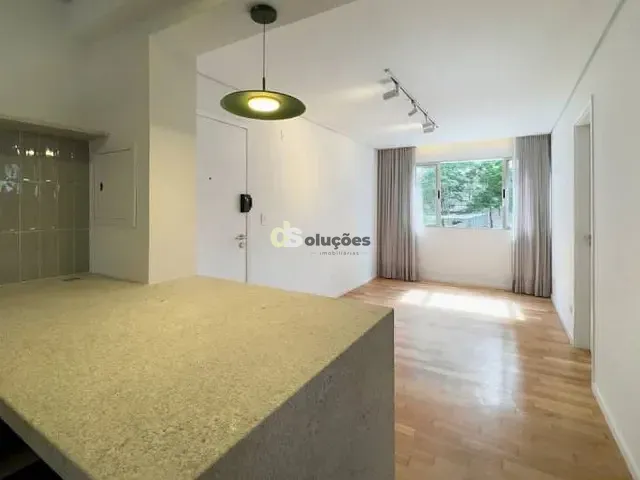 Apartamento 2 quartos e 1 banheiro, à venda, no bairro Alto da Lapa em São Paulo