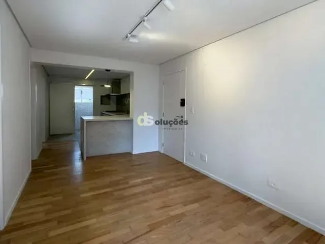 Apartamento 2 quartos e 1 banheiro, à venda, no bairro Alto da Lapa em São Paulo