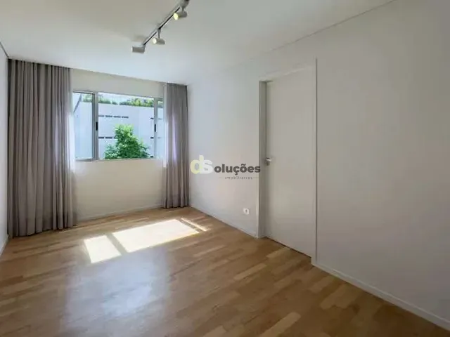 Apartamento 2 quartos e 1 banheiro, à venda, no bairro Alto da Lapa em São Paulo