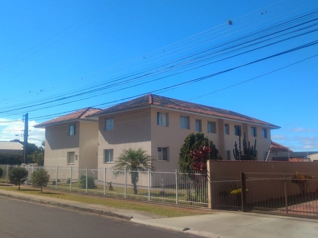 Apartamento à venda próximo ao Colégio Sagrada Família, Neves, Ponta Grossa, PR