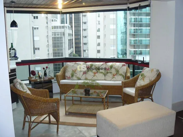 Apartamento 4 quartos e 5 banheiros, à venda, no bairro Itaim Bibi em São Paulo