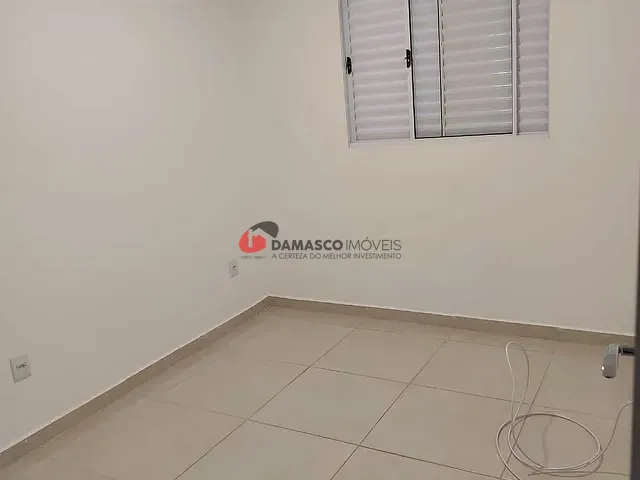 Apartamento 2 quartos e 1 banheiro, à venda, no bairro Vila Alpina em São Paulo