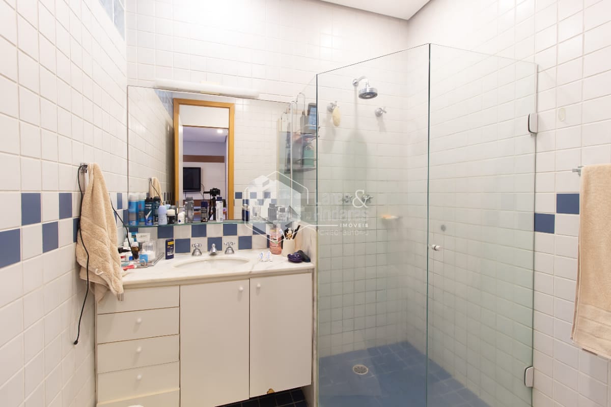 Apartamento à venda com 4 quartos, 272m² - Foto 35