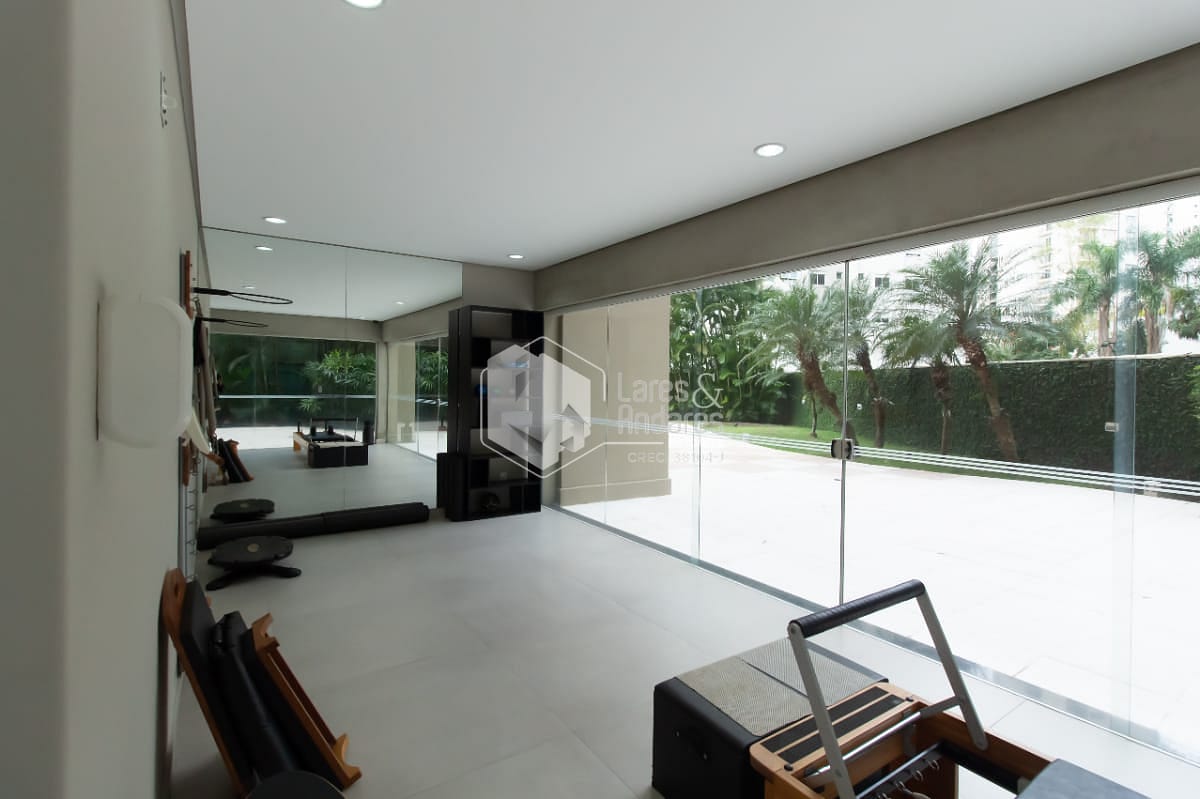 Apartamento à venda com 4 quartos, 272m² - Foto 54