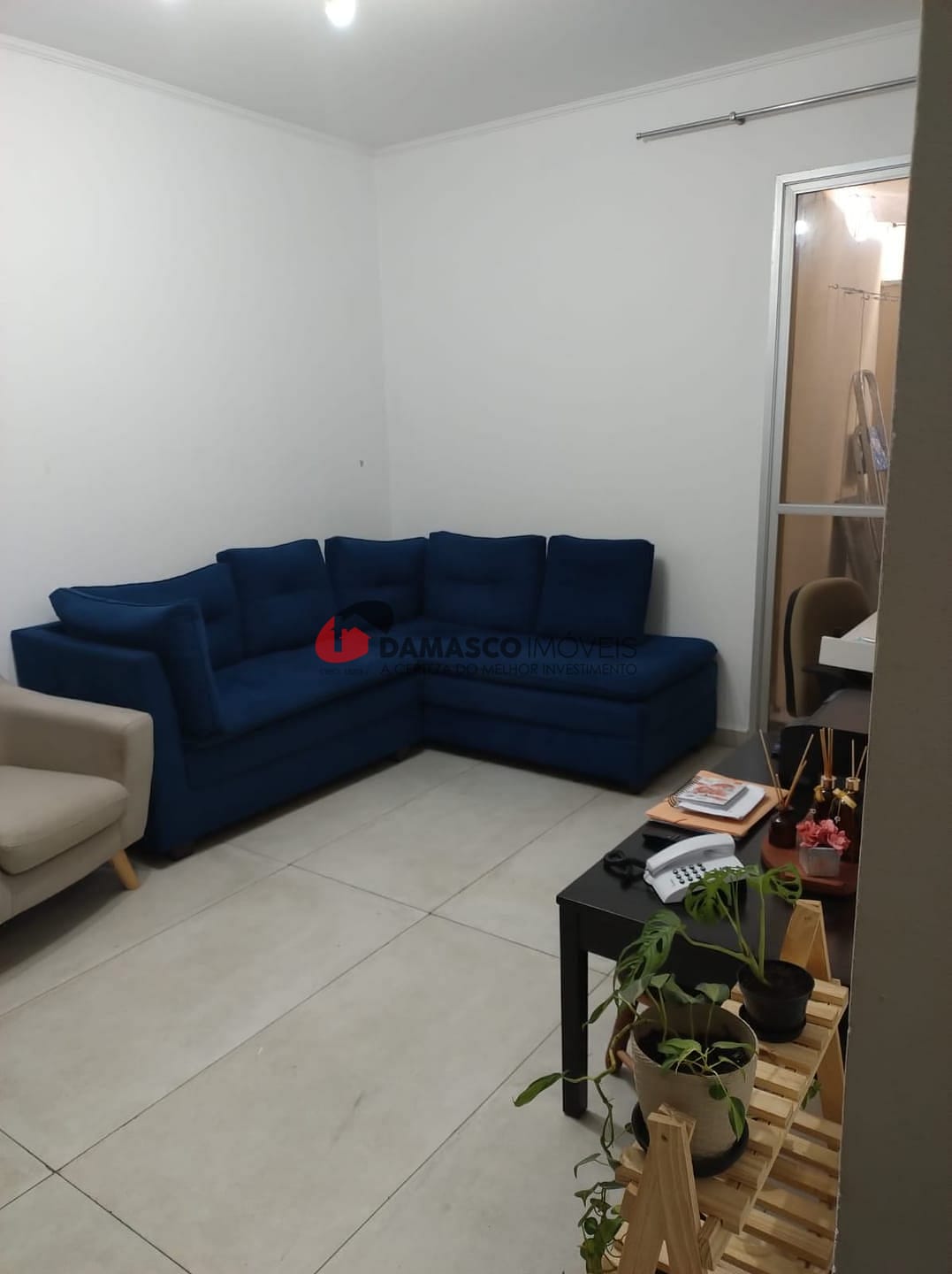 Apartamento à venda com 2 quartos, 77m² - Foto 1