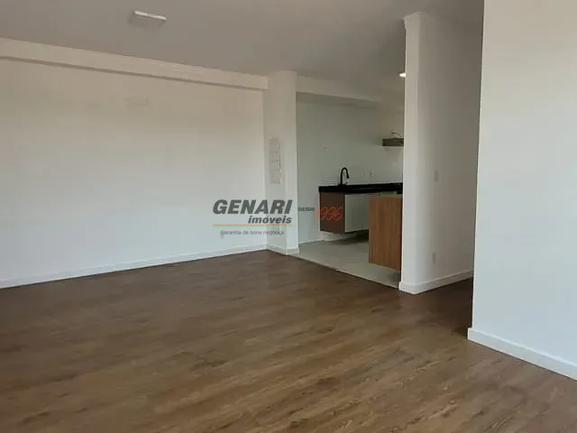 Apartamento 2 quartos e 2 banheiros, para alugar, no bairro Centro em Indaiatuba