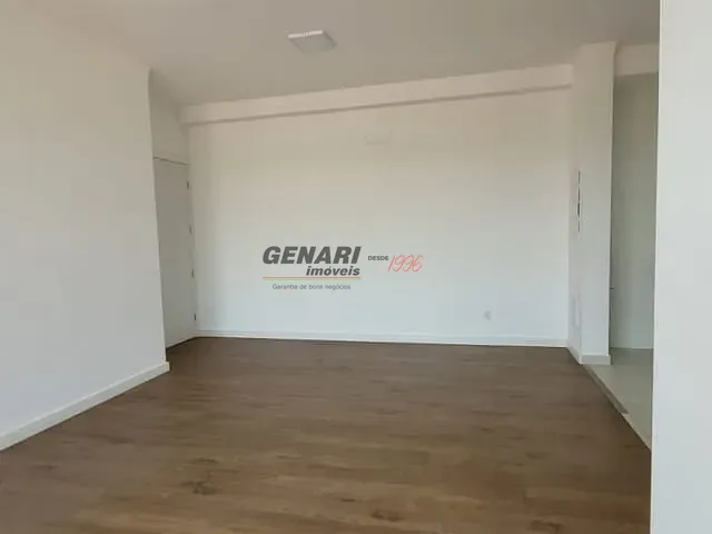 Apartamento 2 quartos e 2 banheiros, para alugar, no bairro Centro em Indaiatuba