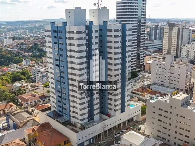 Apartamento com 122m² 3 quartos e 2 banheiros, à venda, no bairro Centro em Ponta Grossa