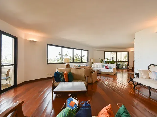 Apartamento com 379m² 4 quartos e 5 banheiros, à venda, no bairro Pacaembu em São Paulo
