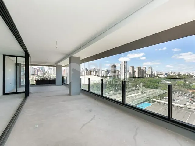 Apartamento 3 quartos e 5 banheiros, à venda, no bairro Ibirapuera em São Paulo