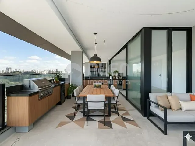 Apartamento 3 quartos e 5 banheiros, à venda, no bairro Ibirapuera em São Paulo