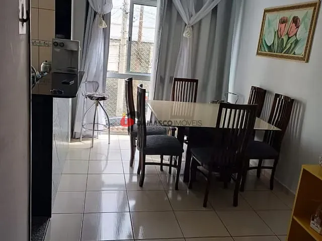 Apartamento 2 quartos e 2 banheiros, à venda, no bairro Santa Maria em Santo André