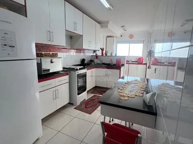 Apartamento 3 quartos e 2 banheiros, à venda, no bairro Vila Guarani em Mauá