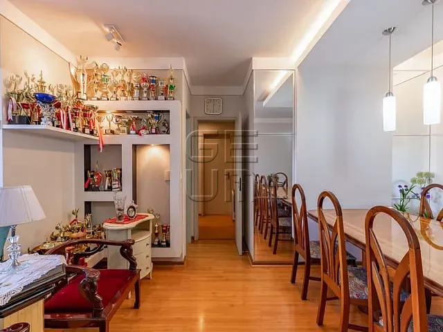 Apartamento com 175m² 3 quartos e 2 banheiros, à venda, no bairro Centro em Londrina