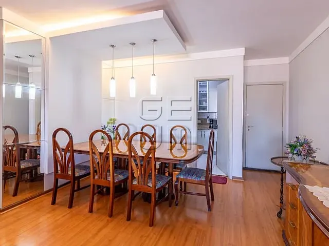 Apartamento com 175m² 3 quartos e 2 banheiros, à venda, no bairro Centro em Londrina