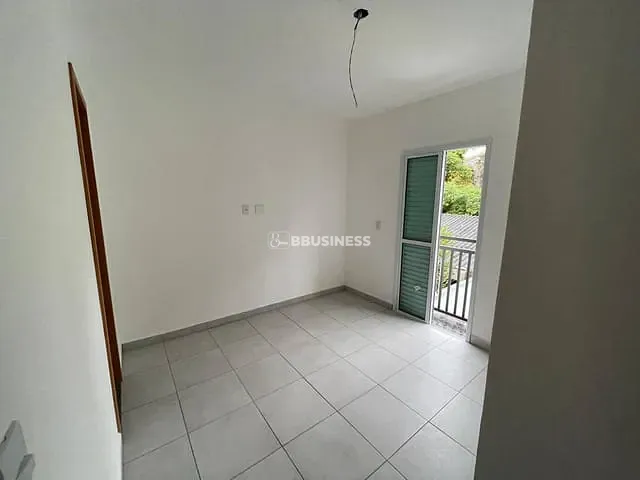 Apartamento 2 quartos e 2 banheiros, à venda, no bairro Vila Guiomar em Santo André