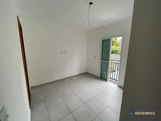 Apartamento 2 quartos e 2 banheiros, à venda, no bairro Vila Guiomar em Santo André