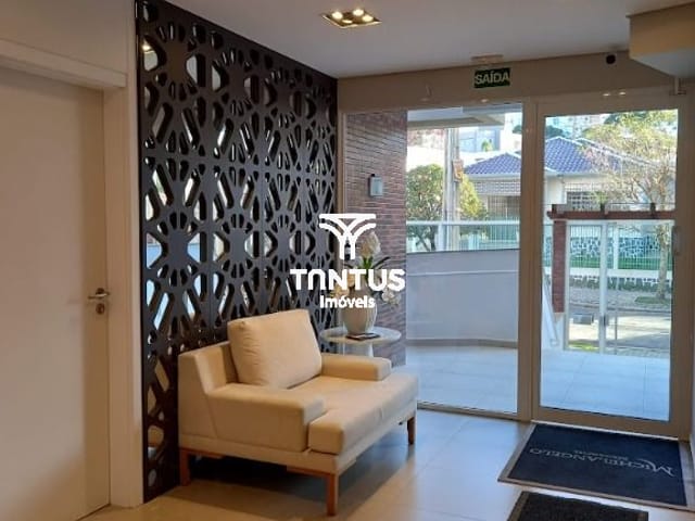 Apartamento 2 quartos e 2 banheiros, para alugar, no bairro Juvevê em Curitiba
