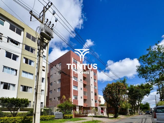 Apartamento 3 quartos e 2 banheiros, para alugar, no bairro Juvevê em Curitiba