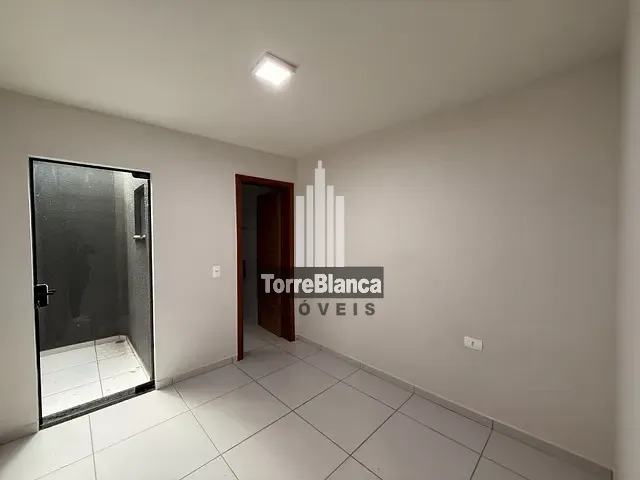 Apartamento com 55m² 2 quartos e 2 banheiros, para alugar, no bairro Centro em Ponta Grossa