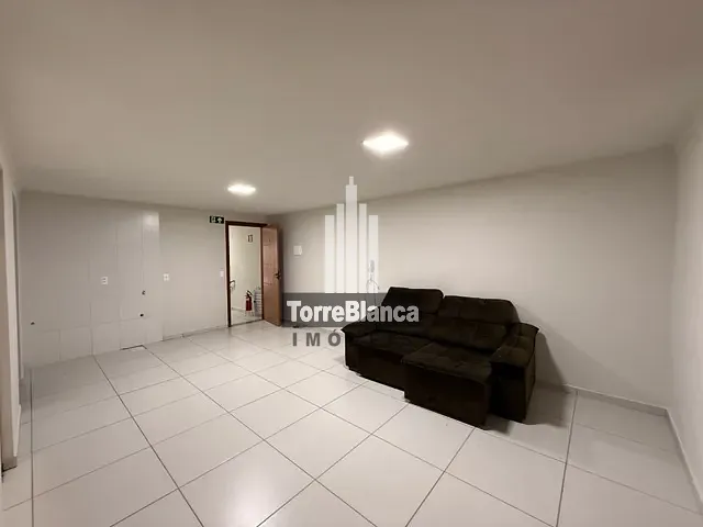Apartamento com 55m² 2 quartos e 2 banheiros, para alugar, no bairro Centro em Ponta Grossa