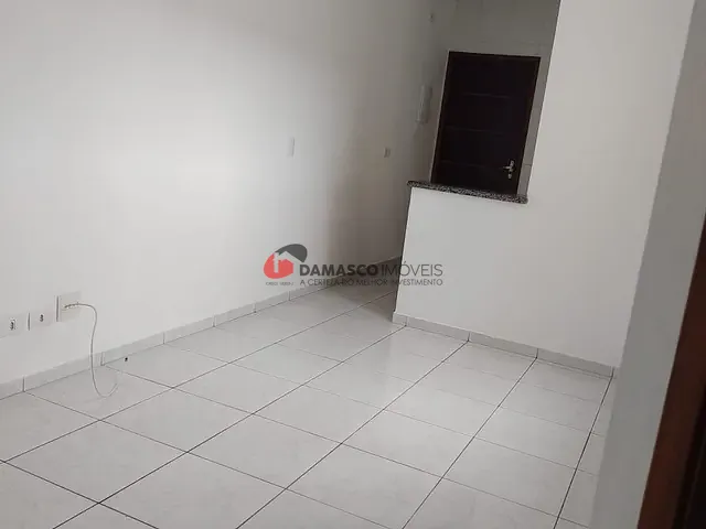 Apartamento 2 quartos e 1 banheiro, à venda, no bairro Parque Novo Oratório em Santo André