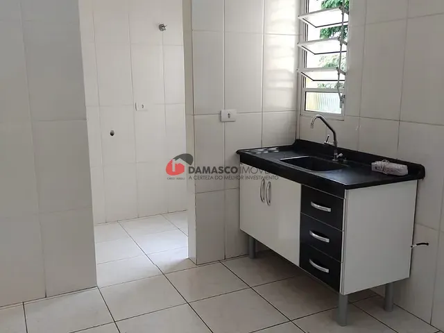 Apartamento 2 quartos e 1 banheiro, à venda, no bairro Parque Novo Oratório em Santo André