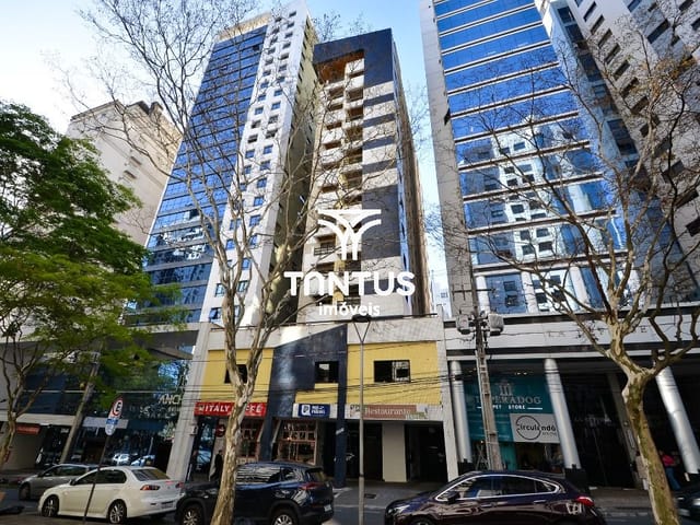 Apartamento 1 quarto e 1 banheiro, para alugar, no bairro Bigorrilho em Curitiba