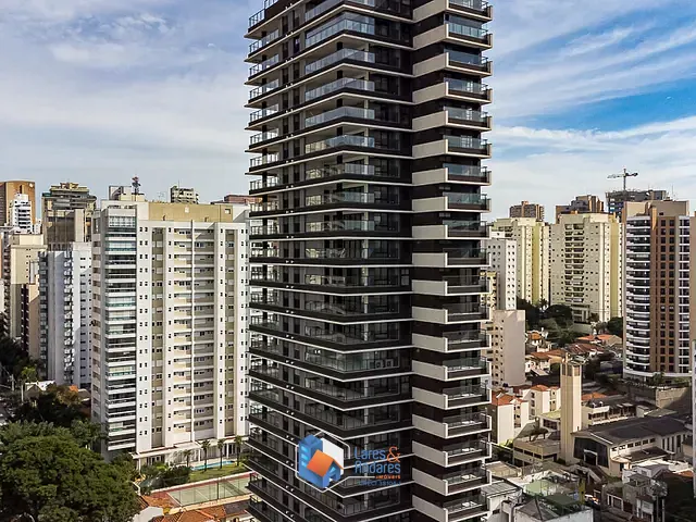 Apartamento com 1933m² 3 quartos e 5 banheiros, à venda, no bairro Perdizes em São Paulo
