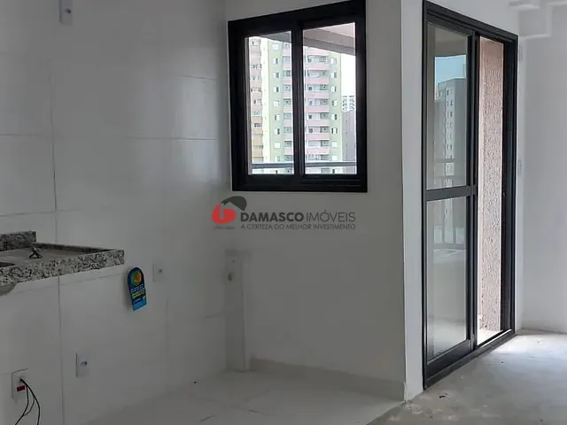 Apartamento 1 quarto e 1 banheiro, à venda, no bairro Vila Valparaíso em Santo André