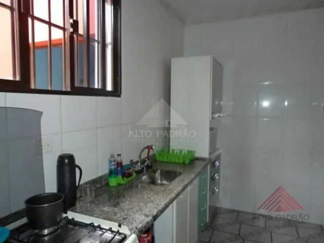 Apartamento 2 quartos e 2 banheiros, à venda, no bairro Jardim Pedroso em Mauá