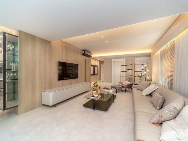 Apartamento com 464m² 4 quartos e 4 banheiros, à venda, no bairro Centro em Balneário Camboriú