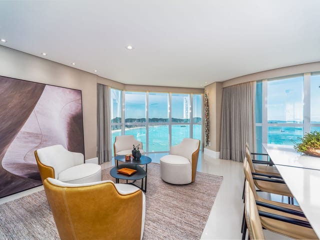 Apartamento com 464m² 4 quartos e 4 banheiros, à venda, no bairro Centro em Balneário Camboriú