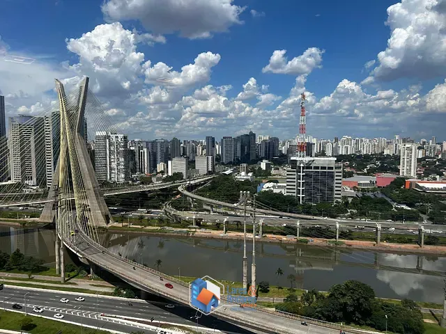 Apartamento com 252m² 3 quartos e 6 banheiros, à venda, no bairro Real Parque em São Paulo