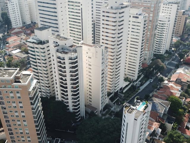 Foto do Apartamento - Apartamento tipo para venda em Aclimação com 4 quartos, sendo 2 suítes, 184m² | Lares e Andares Imóveis