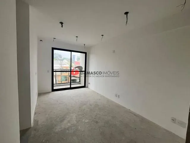 Apartamento 2 quartos e 2 banheiros, à venda, no bairro Vila Alpina em Santo André