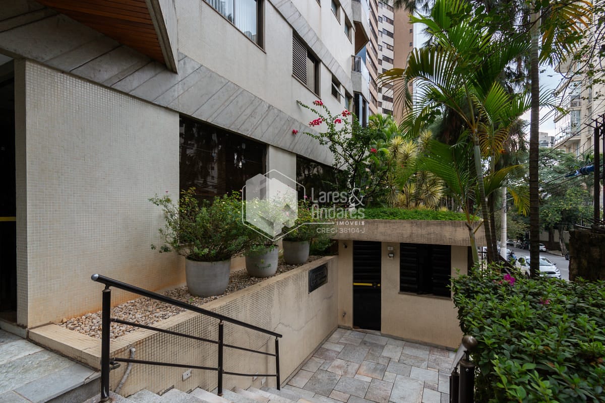 Apartamento à venda com 3 quartos, 195m² - Foto 37