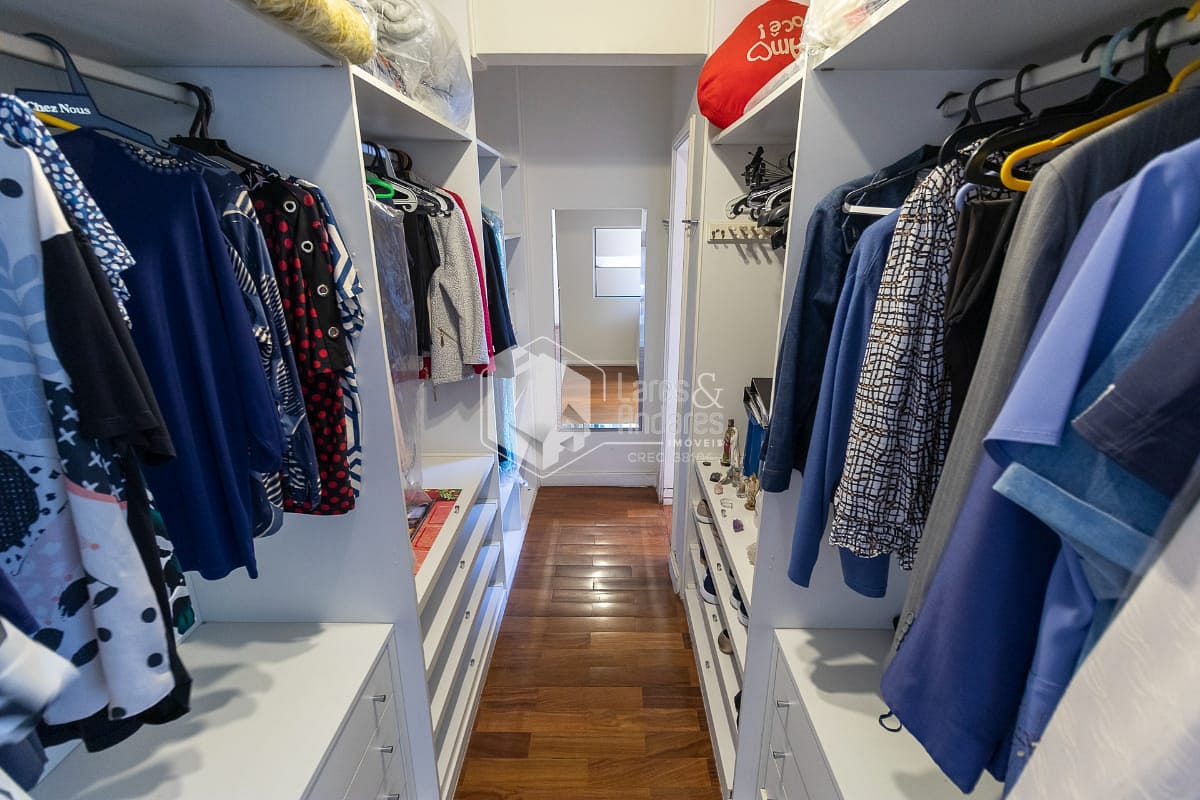 Apartamento à venda com 3 quartos, 195m² - Foto 33