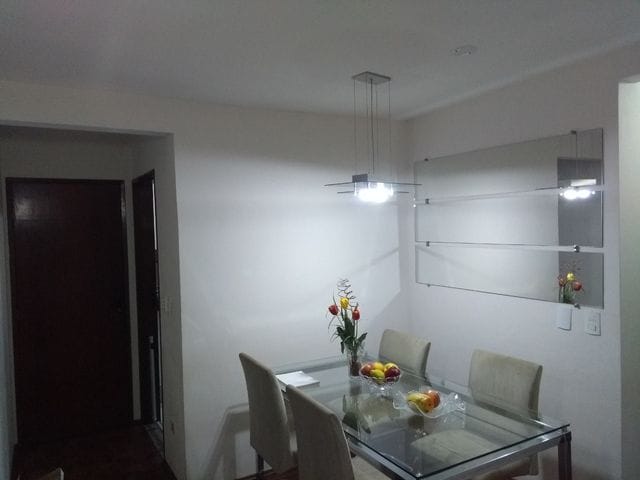 Foto do Apartamento - Apartamento  à venda com 3 dormitorios, 1 banheiro, 1 vaga de garagem, Térreo no Edificio Metropolitan na Avenida São João. Londrina | Guepardo Imob
