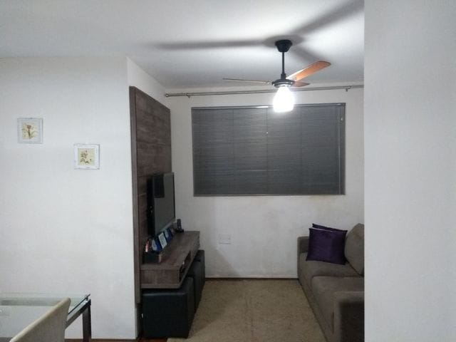 Foto do Apartamento - Apartamento  à venda com 3 dormitorios, 1 banheiro, 1 vaga de garagem, Térreo no Edificio Metropolitan na Avenida São João. Londrina | Guepardo Imob