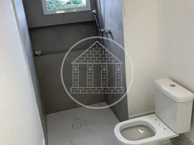 Apartamento 3 quartos e 5 banheiros, à venda ou para alugar, no bairro Jurubatuba em São Paulo