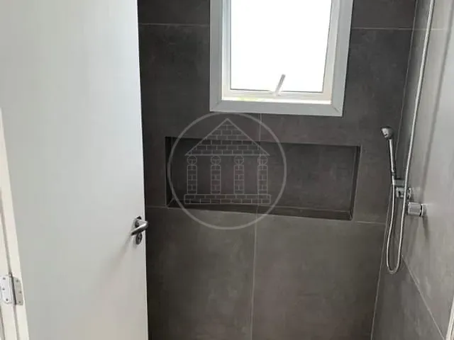 Apartamento 3 quartos e 5 banheiros, à venda ou para alugar, no bairro Jurubatuba em São Paulo