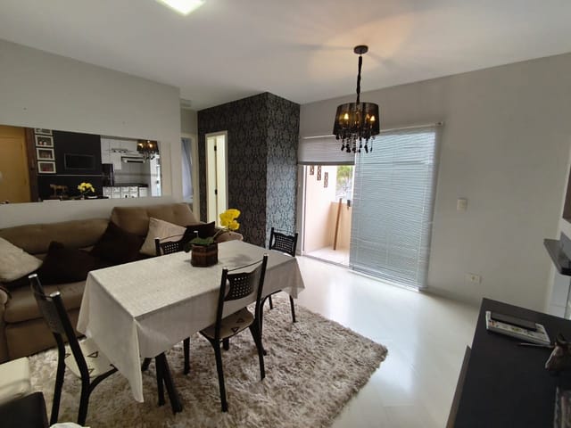Locação - Apartamento com 2 quartos, 1 vaga, Sacada com churrasqueira, Cond. Residencial Palma de Maiorca, Jardim Carvalho.