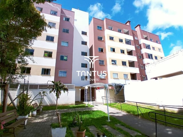 Apartamento 3 quartos e 1 banheiro, à venda, no bairro Santa Cândida em Curitiba