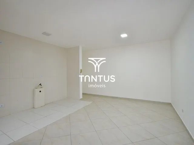Apartamento 3 quartos e 1 banheiro, à venda, no bairro Santa Cândida em Curitiba