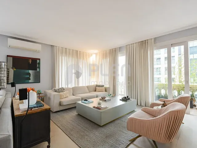 Apartamento 4 quartos e 6 banheiros, à venda, no bairro Pinheiros em São Paulo